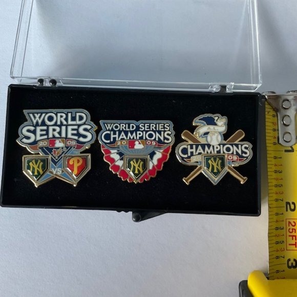 2009 Yankee Word Series Pins - Set of 3 - Picture 1 of 1